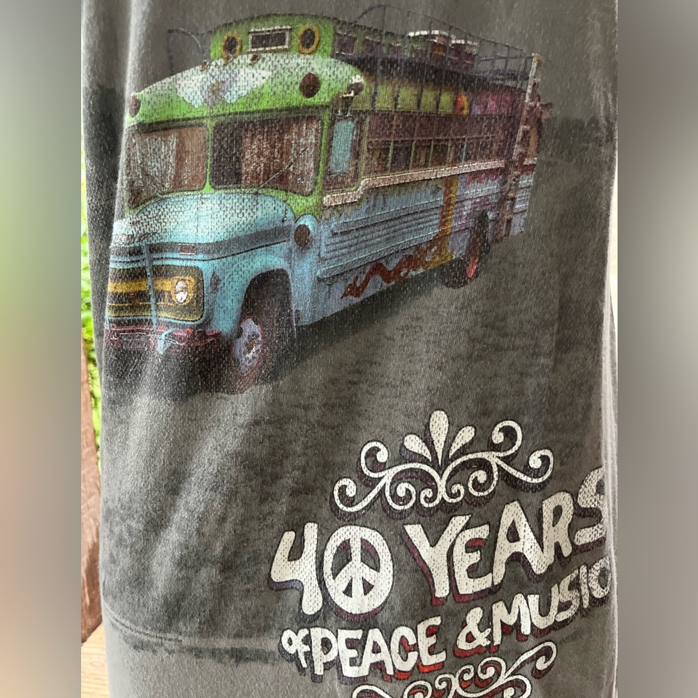 Vintage Woodstock Volkswagen Bus Peace Sign Grey Graphic Pullover Crew T Shirt - Picture 3 of 7